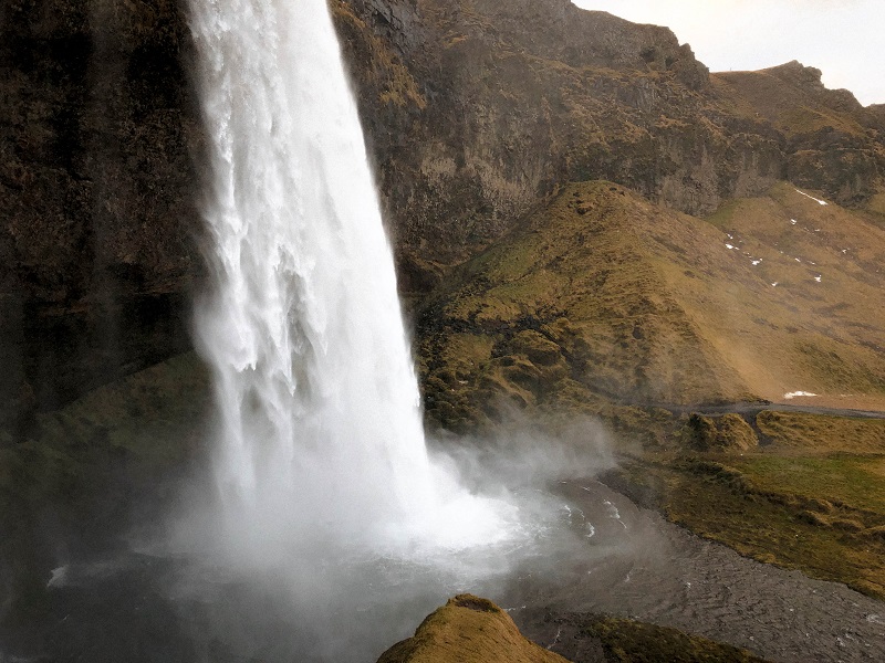 Islandzkie wodospady